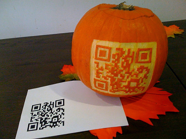 qr code pumpkin carving