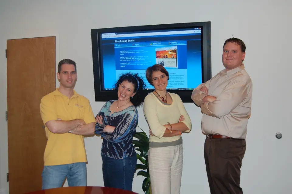 2009 - Our Very First Office - Team